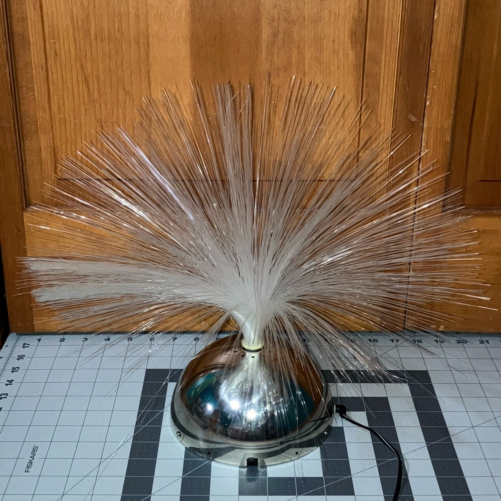 Vintage 2001 Revolving Color-Changing Fiber Optic Lamp ✨